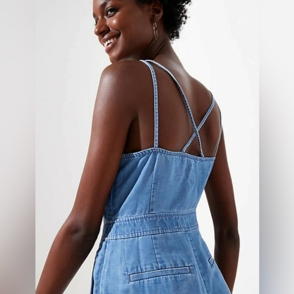 LOFT Light Blue Denim Romper Size 6 - Picture 3 of 10